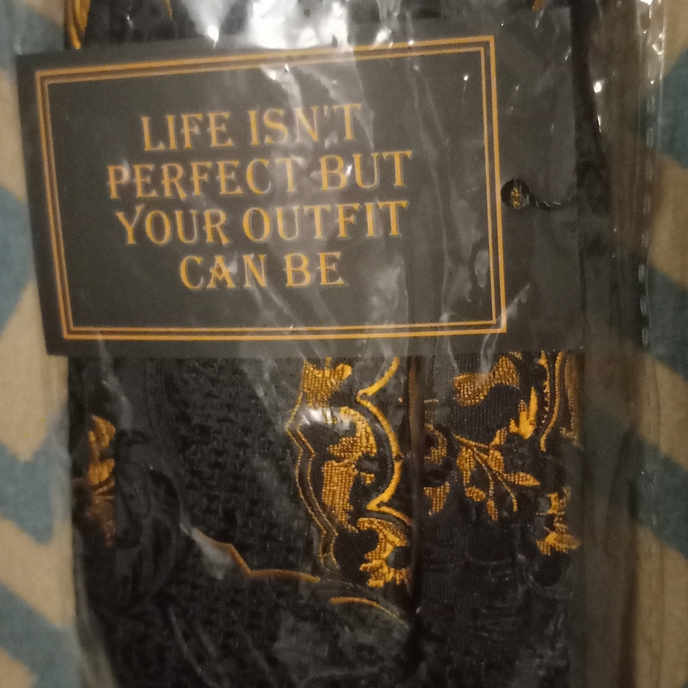 Tie and pocket square and cufflinks